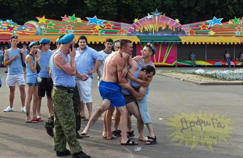 денис лебедев